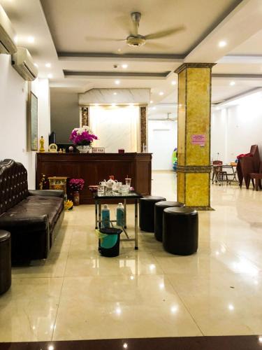 Cua Lo Hotel | Vạn Thành Hotel Cửa Lò - Thứ 7 chỉ nhận 5 phòng trở lên