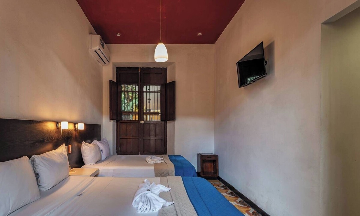 Centro Hotel | Vibrant Three Room Retreat Steps from Downtown’s Culture, Dining & Nightlife