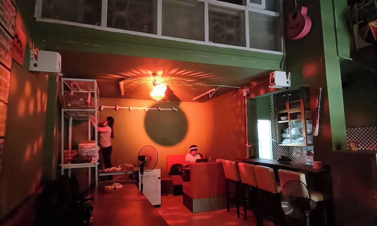 Hang Bac Hostel | Viet Vintage Hostel & Pub