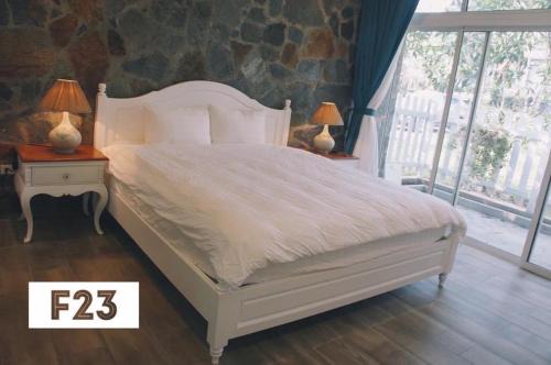 Ngoc Quang House | Villa 3 phòng ngủ với bể bơi & vườn riêng