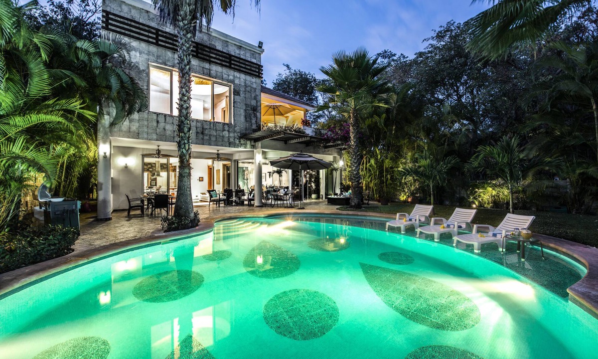 Playacar Fase II Villa | Villa Caterina: Luxury vacation.