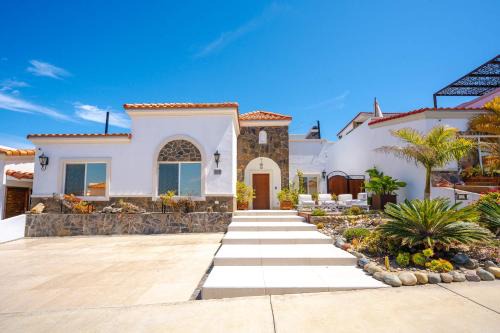 Playas de Rosarito House | Villa Coral 3 BR 3BA with pool