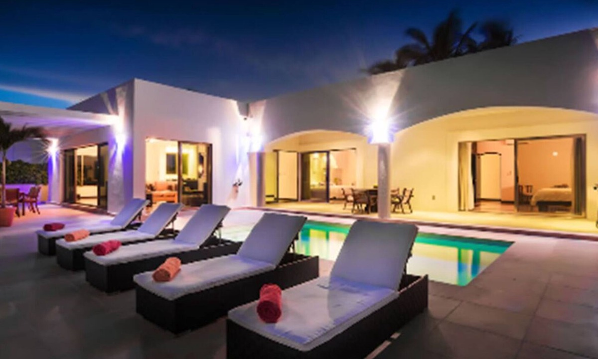 Playacar Beach Villa | Villa El Dorado is a chic contemporary oceanfront private oasis