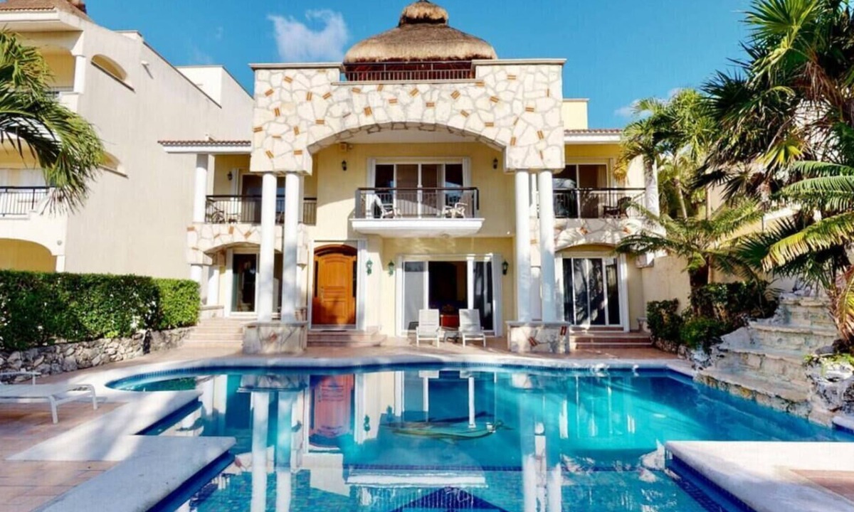 Cozumel Villa | Villa las Uvas
