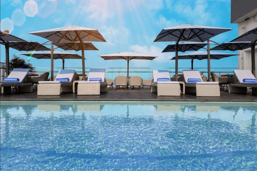 Hai Phong Hotel | Wink Hai Phong Centre, Unscripted by Hyatt - 24 Hours stay