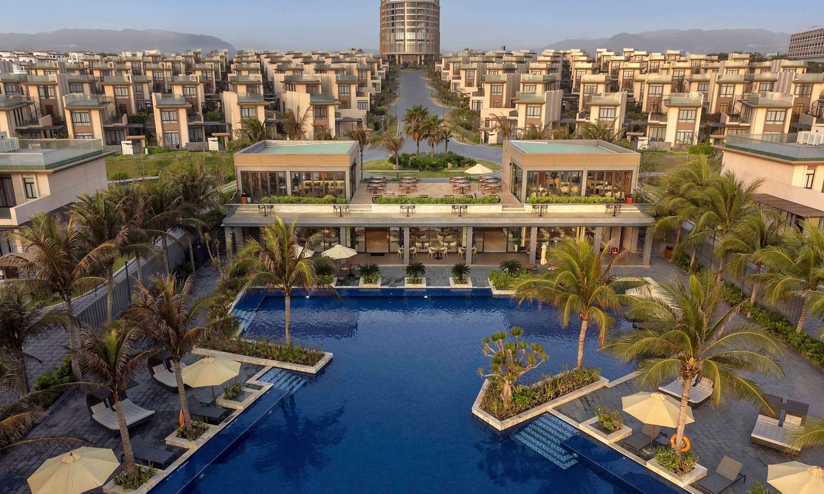 Cam Lam Hotel | Wyndham Garden Cam Ranh Resort
