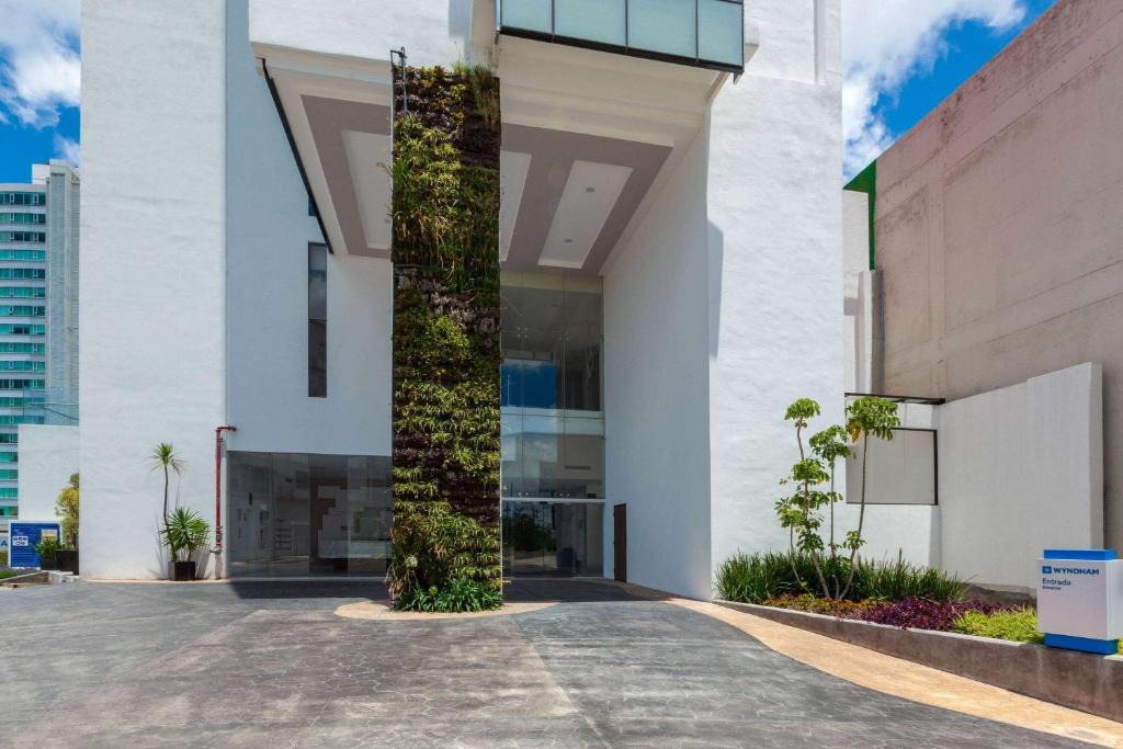 Angelopolis Hotel | Wyndham Puebla Angelopolis