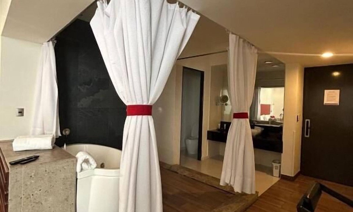 Aguascalientes Hotel | Zújmú Business Boutique Hotel