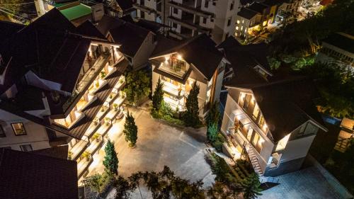 Phuong 10 Hotel | Zenora Hillside Garden