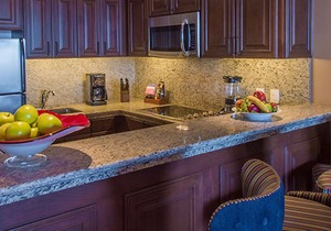 Cabo Luxury One Bedroom with Balcony and Ocean View
