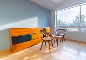 Capitalia - Spacious-Clean-Modern