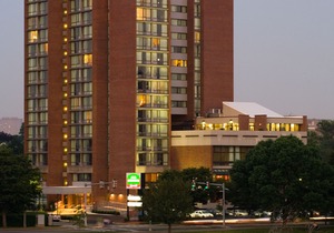 Courtyard by Marriott Boston Cambridge