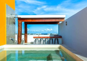 Hacienda Style Apt w/Oceanview Roof Pool & Cenote!
