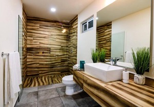 Joint 4BR Penthouse Rooftop pool Wifi/AC Sleep 14!