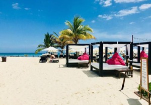 Superior Studio 30 Aquamarina Suites