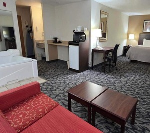 Quality Inn Davenport North 