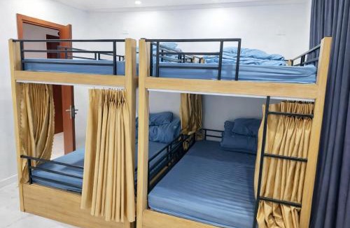 Dong Van Hotel | À Lôi Homestay Đồng Văn