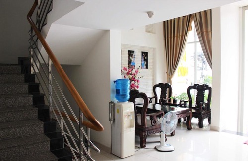 Tan Binh Hotel | Đình Đình 2 Hotel