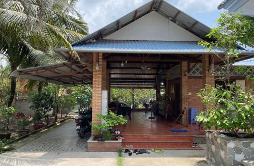 Phong Dien House | Đông's Garden Home
