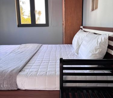 East Ham Tien Beach Bed & Breakfast | Đăng Khoa Guest House