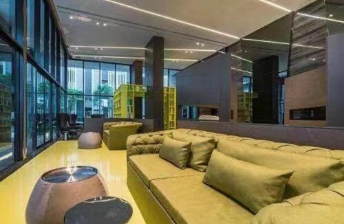 Central Pattaya Apartment | 泰国芭提雅thebase无边游泳池公寓 市中心