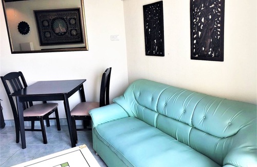 South Pattaya Apartment | 15th Floor Sea View Apartment - Sleeps 2