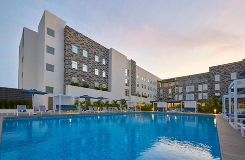 Cancun Apartment | 2 Affordable Relaxing Suite for Overnight Layovers Near Cancún Airport