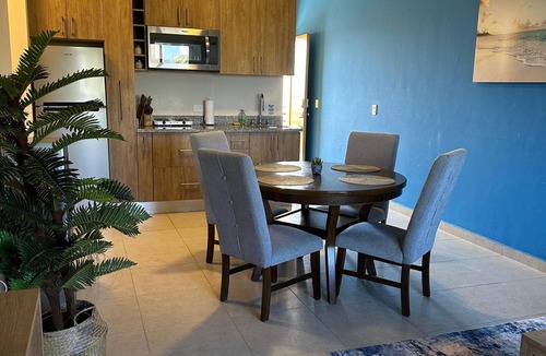 Libertad Condo | 2-bedroom condo in quaint Cabo San Lucas with AC