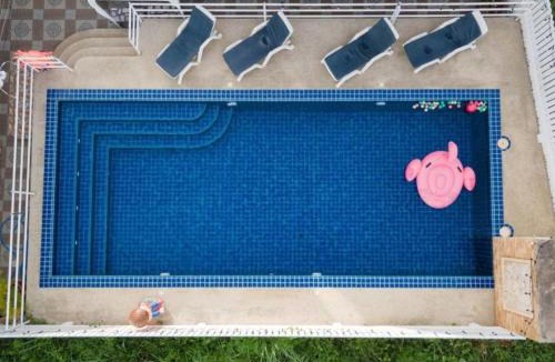 Bang Sare Villa | 2 Fully equipped Cottages w big Pool & Fishing