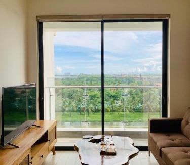 District 9 Apartment | 2 phòng ngủ Solari nhìn công viên liền kề Vincom Mega Mall