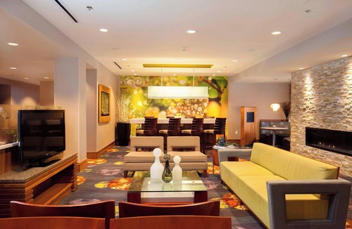 Ithaca Hotel | 2 Queen | Marriott Ithaca | Campus Trips, Ithaca Commons, Finger Lakes | 2 Units