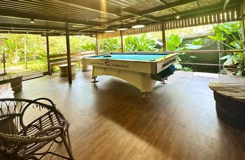 Soc Son Villa | 2 romantic bedrooms, 1 living room, pickleball