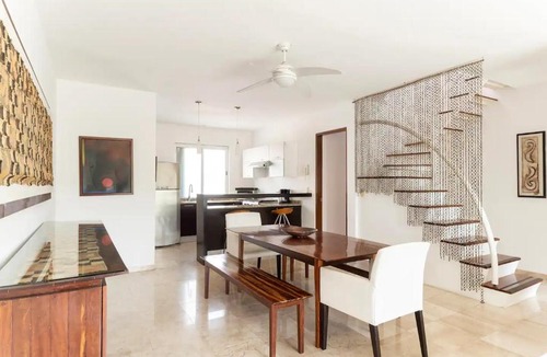 Centro Apartment | 2 story PH heated jacuzzi close Beach 5th