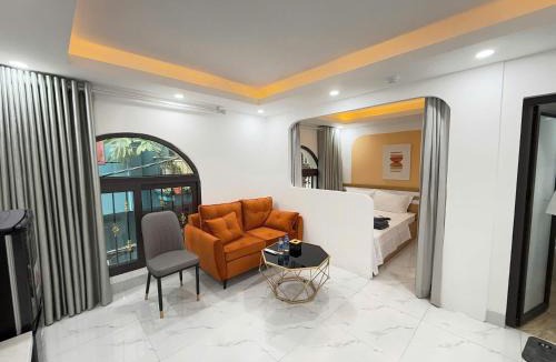 Hanoi Apartment | 25 House 298 Ngoc Lam - Long Bien bridge