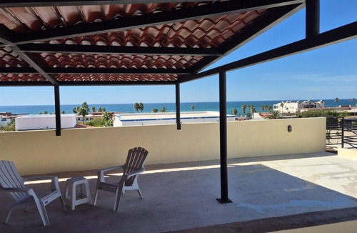 El Puerto House | 2BR/3BA Malecon Duplex for Families and Friends