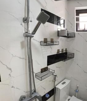Van Mieu Apartment | 2BR Getaway By Train Street