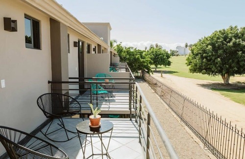 Campo de Golf Fonatur Apartment | 3 Incredible King Suites near Costa Azul Beach