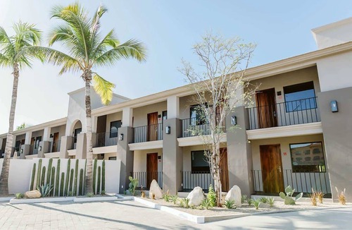 Campo de Golf Fonatur Apartment | 3 Luxurious Twin Suites with excellent lighting