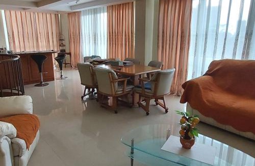 Na Kluea Apartment | 3-story apartment. Beach location.