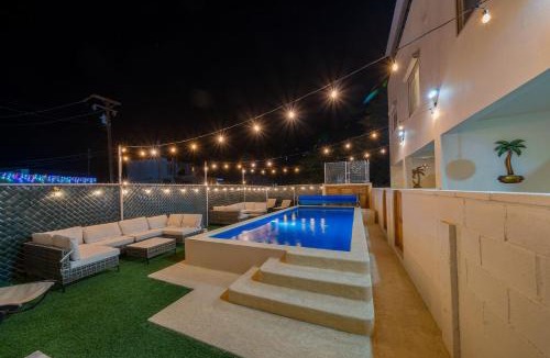 Cholla Bay House | 3 Story House 3BR 2BA Rooftop View with Heated Pool
