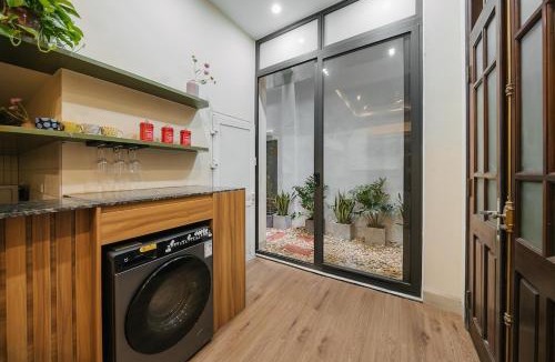 Hang Buom Apartment | 33 Mã Mây