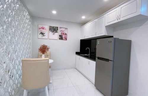 Phuong 6 Apartment | 5 minutes to downtown area.