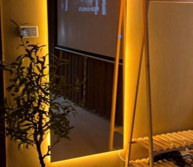 Van Mieu Hotel | 601 Đình Thôn