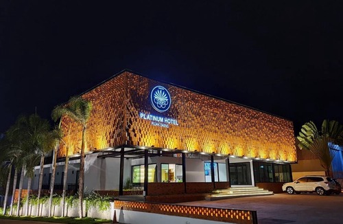 Map Yang Phon Hotel | 64 m² Hotel ∙ 3 guests