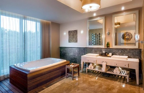 Villa Juarez House | A Grand Luxxe two-bedroom residential Loft