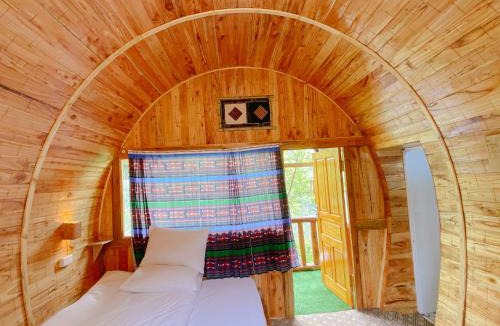 Phong Tho Hostel | A Hòa Homestay
