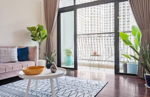Thanh Xuan Apartment | A luxury apartment @ Royal City 72A Nguyen TTrai str., Thanh Xuan Dist. Ha Noi