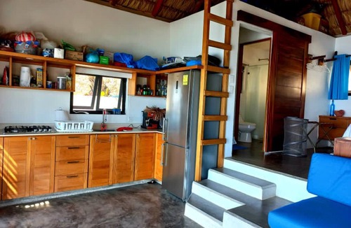 San Pedro Pochutla Cabin | A quiet place away from society.W/virgin beaches just a few steps away from you