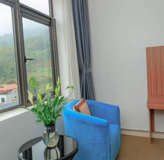 Nam Mau Hotel | A Sim ba be lake hotel