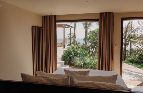 Quang Dien Hotel | A STAY IN CICI
